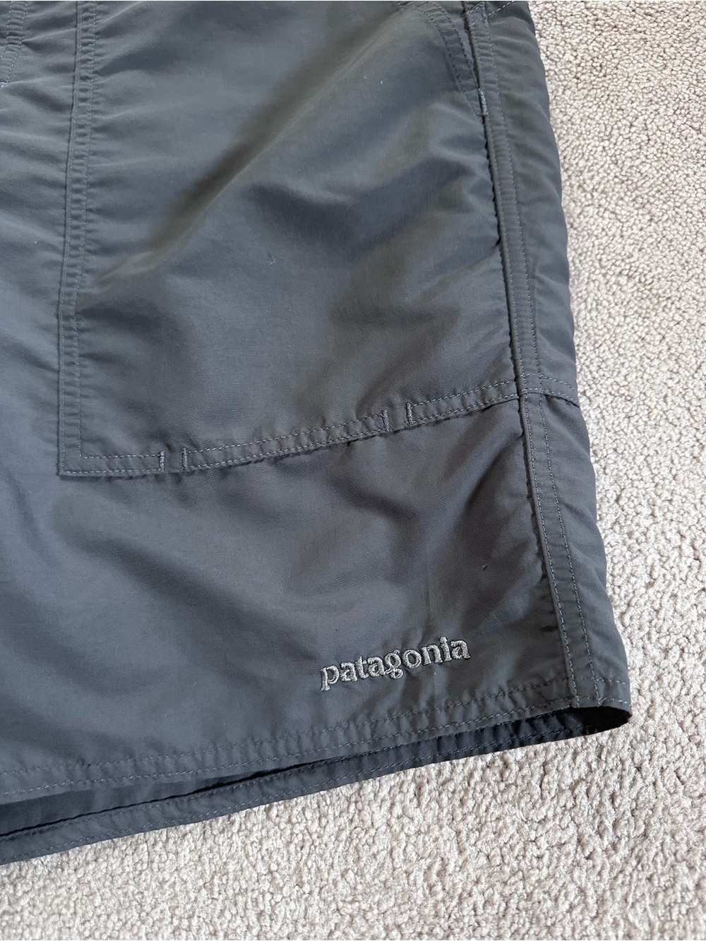 Patagonia Wavefarer Stand Up Hiking Outdoor Shorts Gray Size 34 - Picture 4 of 12